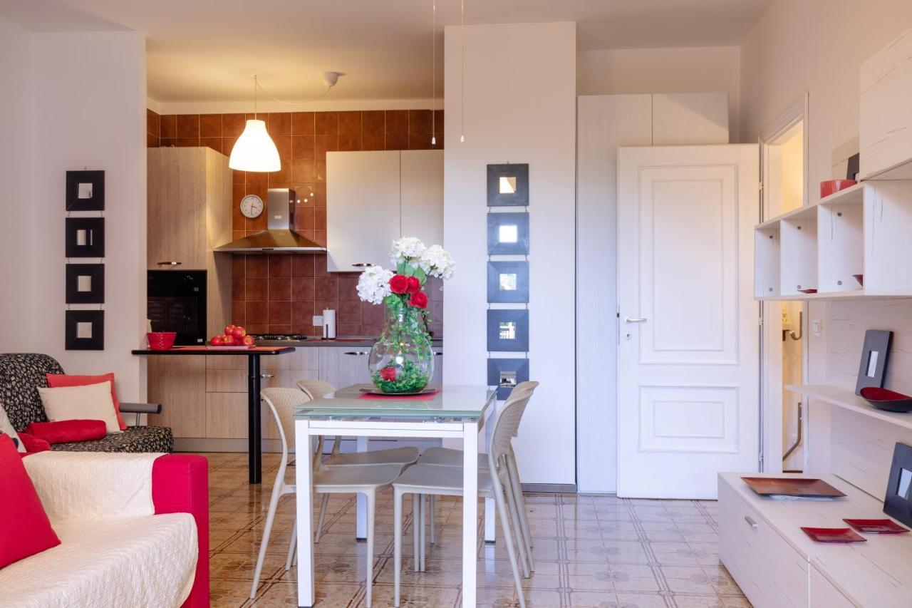 086 - Sunshine Home, 5 Minuti Dalla Spiaggia - Parcheggio Privato Gratis Incluso Ospedaletti Eksteriør bilde